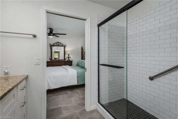 661 Valley Dr, Bonita Springs, Florida 34134