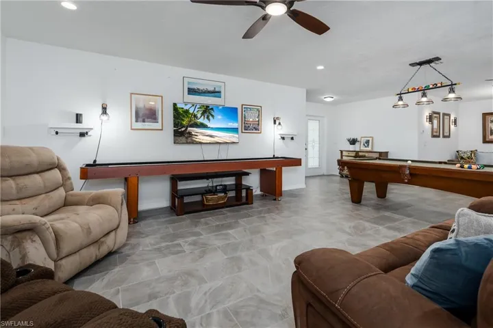 661 Valley Dr, Bonita Springs, Florida 34134