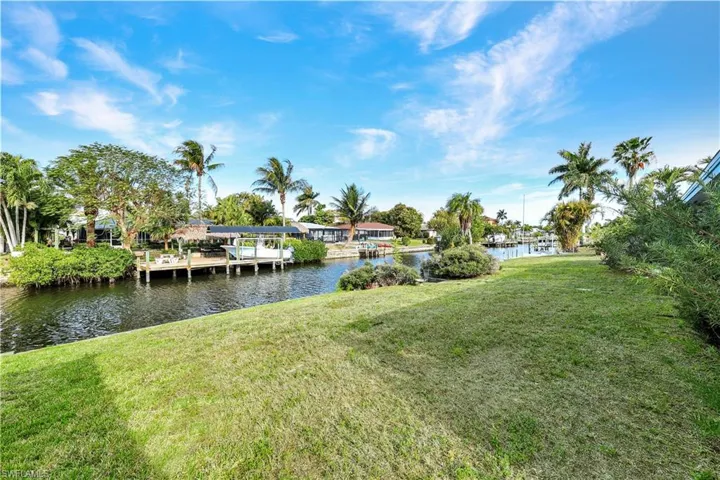 5130 2nd Pl, Cape Coral, Florida 33914