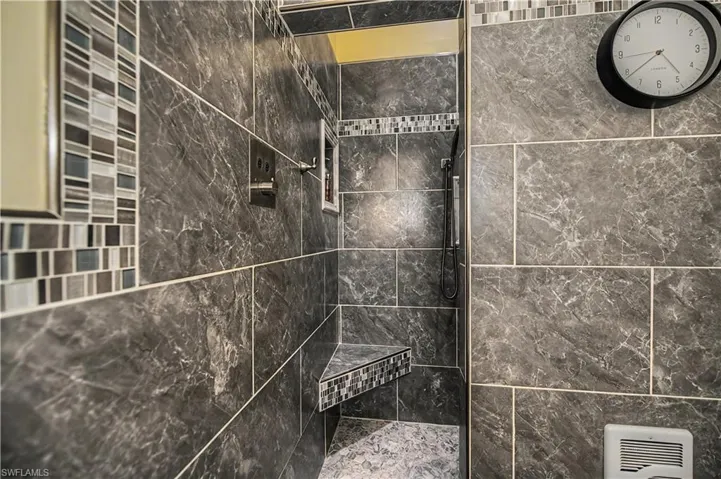 3474 Clubview Dr, North Fort Myers, Florida 33917