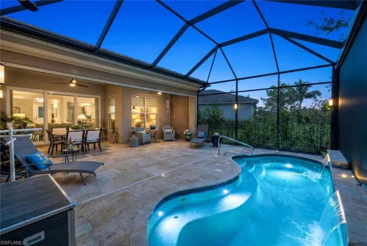 Beautiful home to entertain family and friends!