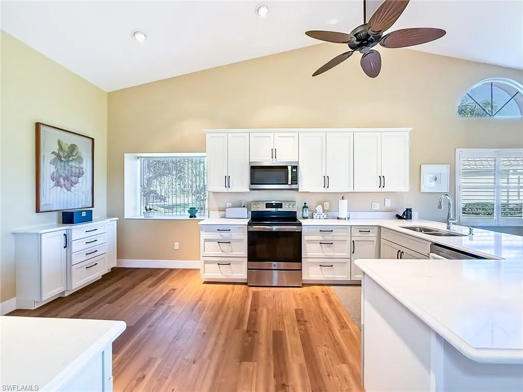 16101 Kelly Woods DR, Fort Myers, FL 33908,225015127
