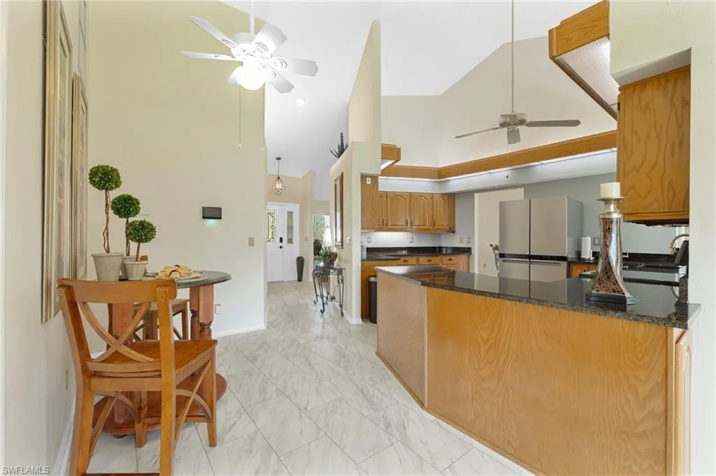 112 Bordeaux CIR, Naples, FL 34112,225051247