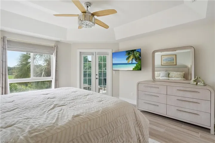 7671 Pebble Creek Cir 204, Naples, Florida 34108