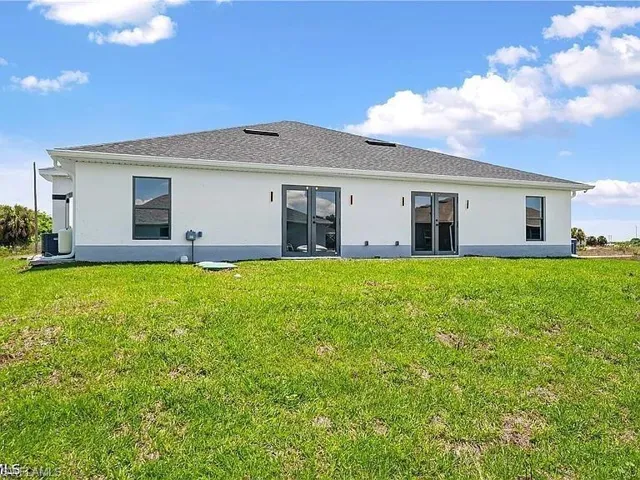 1130 Graystone Ave, Lehigh Acres, Florida 33974
