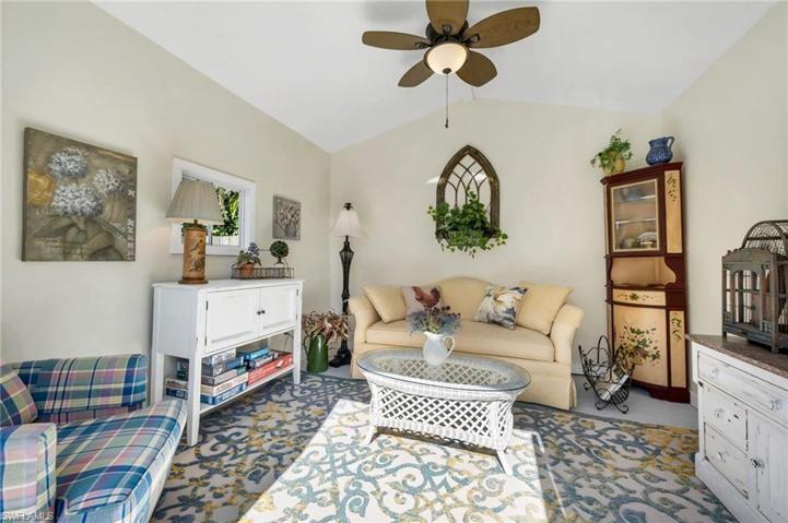 She Shed/Guest House - Interior