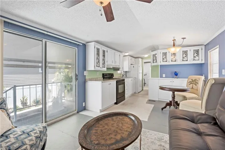 5756  Pink Panther  DR, Fort Myers, FL 33908