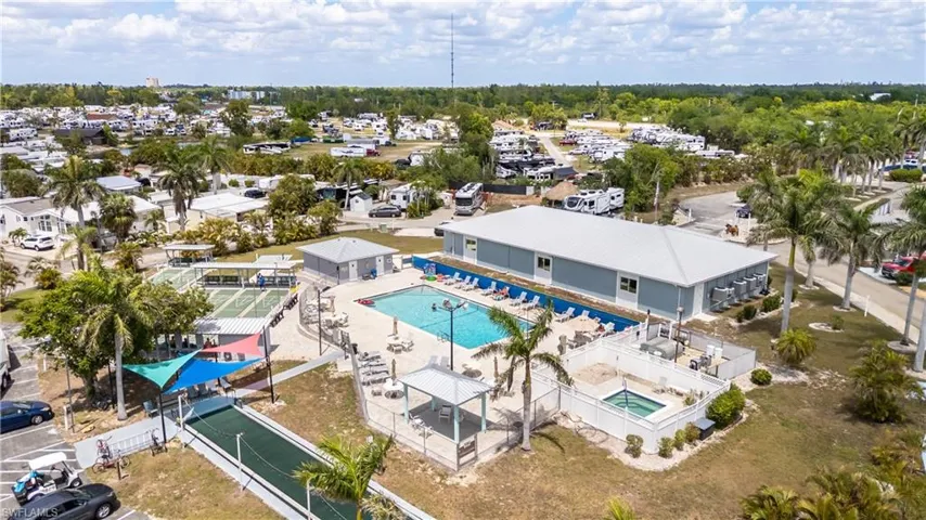 5756  Pink Panther  DR, Fort Myers, FL 33908
