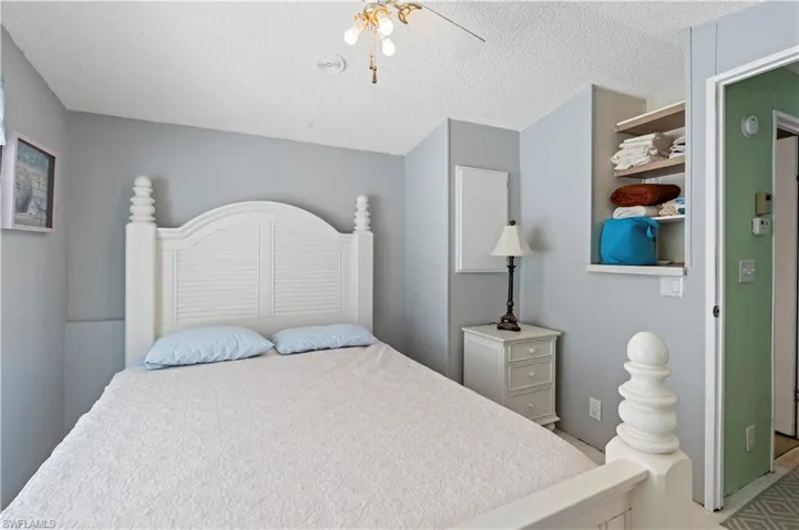 5756  Pink Panther  DR, Fort Myers, FL 33908