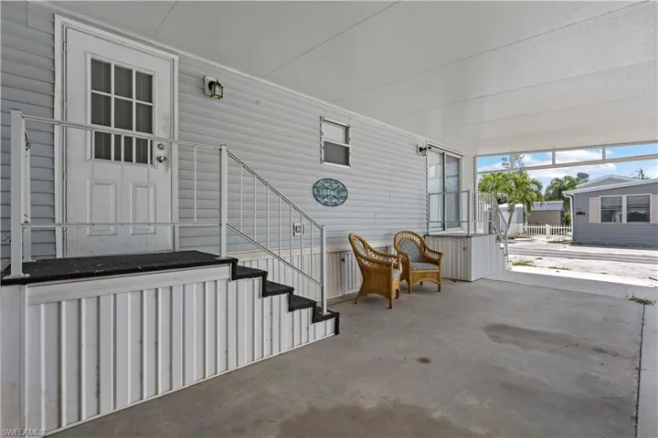 5756  Pink Panther  DR, Fort Myers, FL 33908