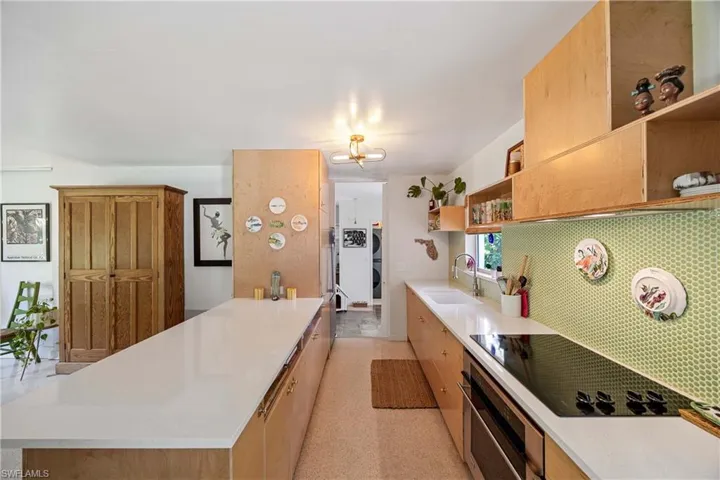 1304  Milano  DR, Naples, FL 34103