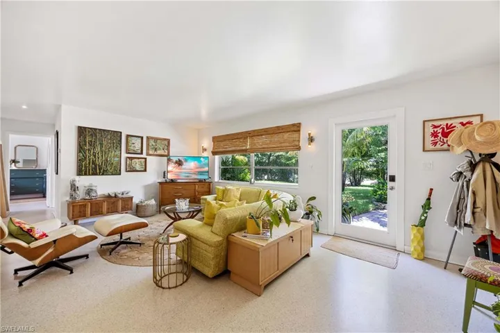 1304  Milano  DR, Naples, FL 34103