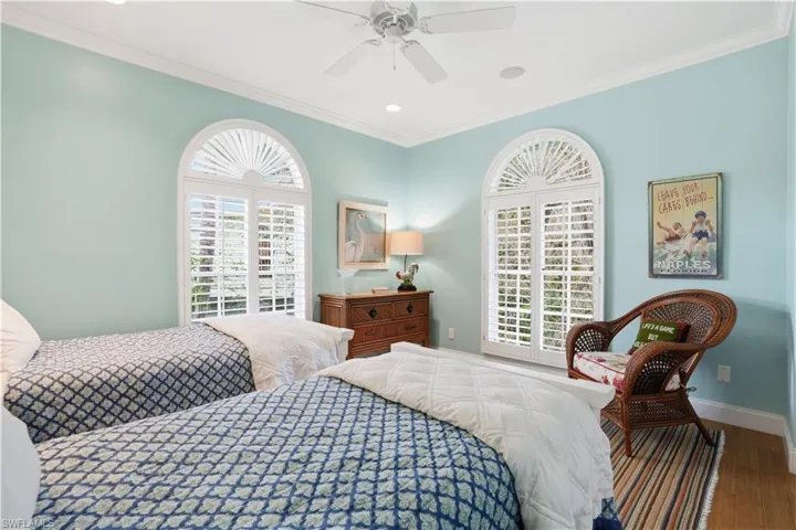 3814 Survey Cir, Bonita Springs, Florida 34134