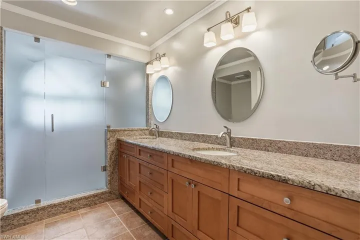 3814 Survey Cir, Bonita Springs, Florida 34134