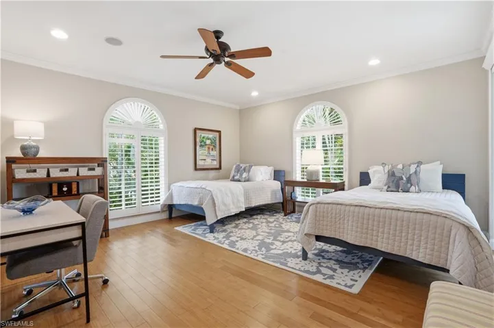 3814 Survey Cir, Bonita Springs, Florida 34134