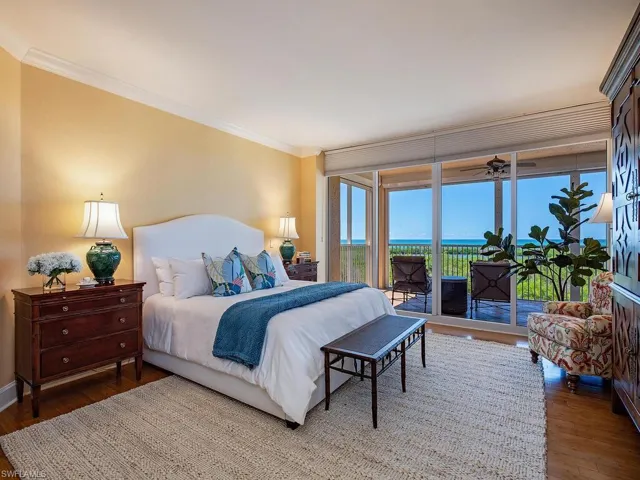 6597 Nicholas Blvd # 803, Naples, Florida 34108