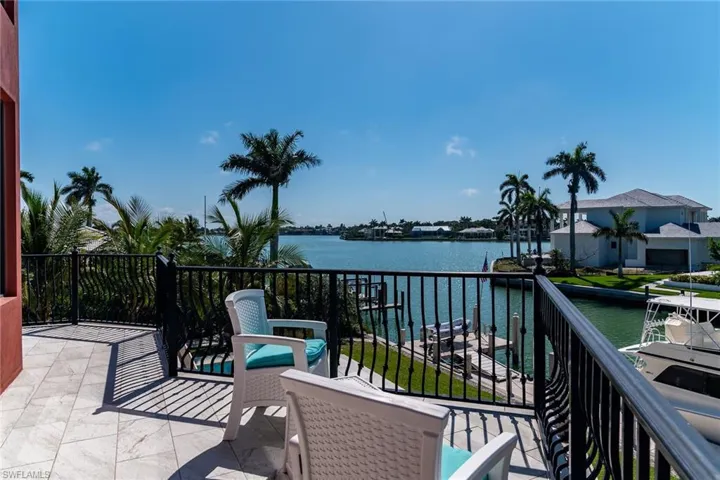Upper level Wrap around Tiled Deck with BayViews