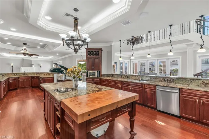 Chef Kitchen stainless Viking and Sub Zero appliances, gas stove.