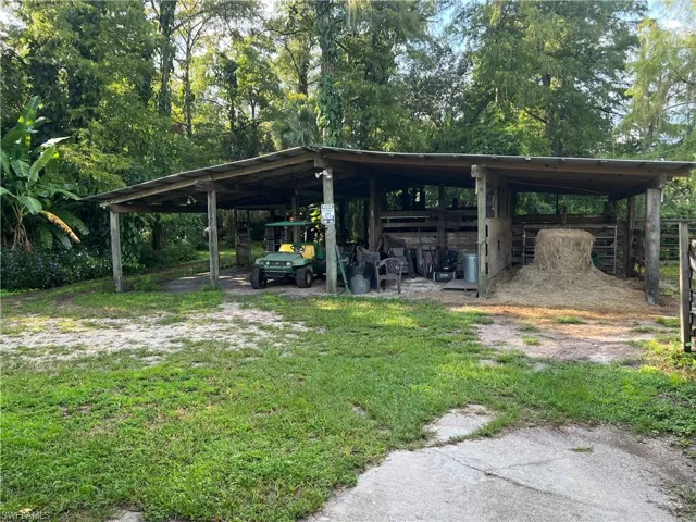 2170  Rock  RD, Naples, FL 34120