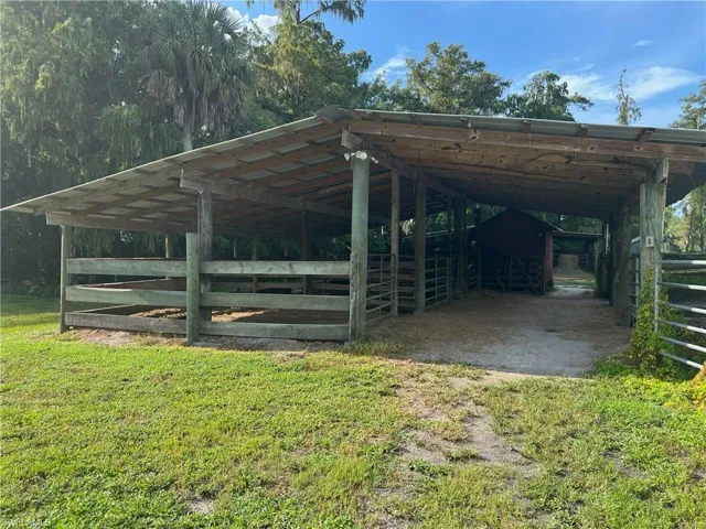 2170  Rock  RD, Naples, FL 34120