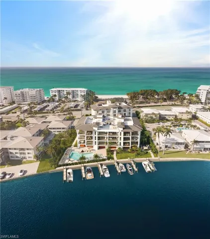 2020  GULF SHORE N BLVD, Naples, FL 34102