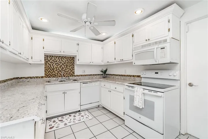 5816 Whiting Ct, Fort Myers Fl 33919