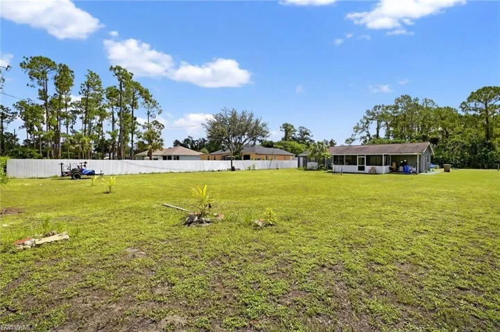 713  Canton  AVE, Lehigh Acres, FL 33972