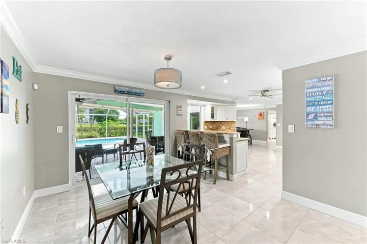 350 Pinehurst Cir, Naples, Florida 34113
