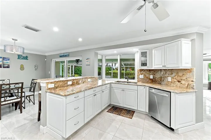 350 Pinehurst Cir, Naples, Florida 34113