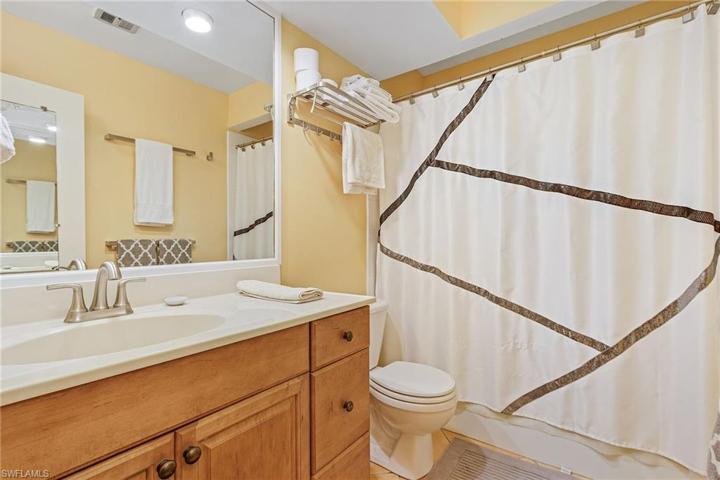 main house guest bath