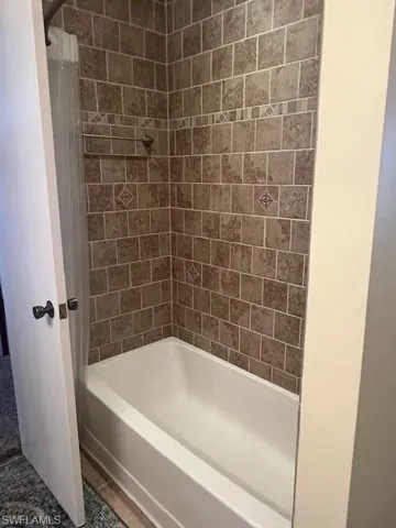 840 Meadowland Dr 10-1, Naples, Florida 34108