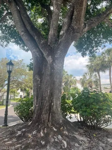 840 Meadowland Dr 10-1, Naples, Florida 34108