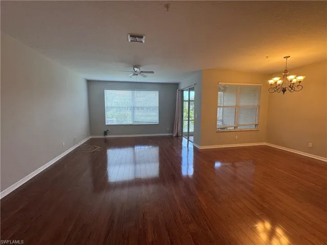 1410 Mariposa Cir 105, Naples, Florida 34105