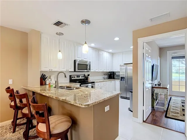 14700 Escalante Way, Bonita Springs, Florida 34135