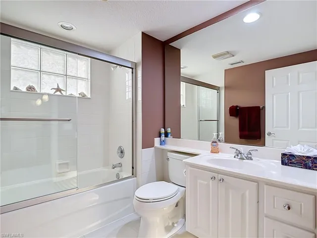 14700 Escalante Way, Bonita Springs, Florida 34135