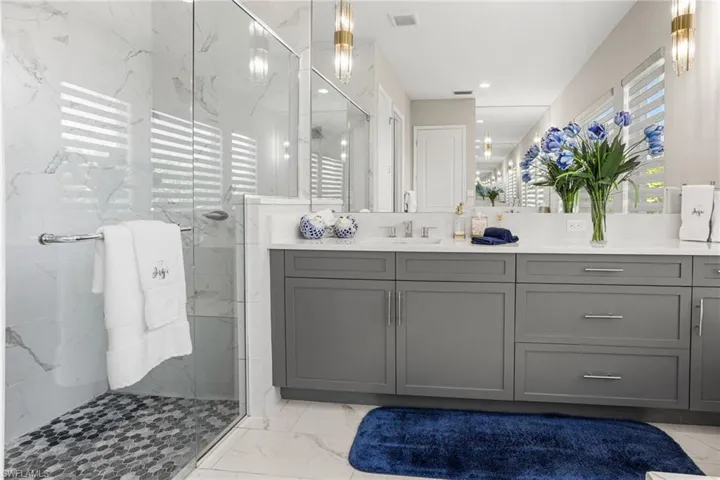 11878  Gardenia  AVE, Naples, FL 34120