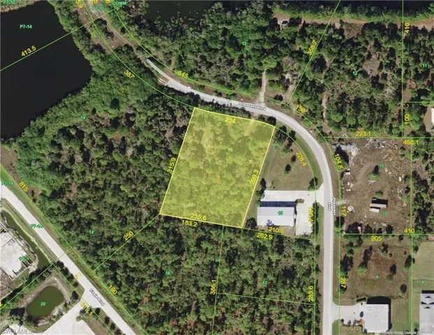 Aerial view of property's location with property boundaries highlighted