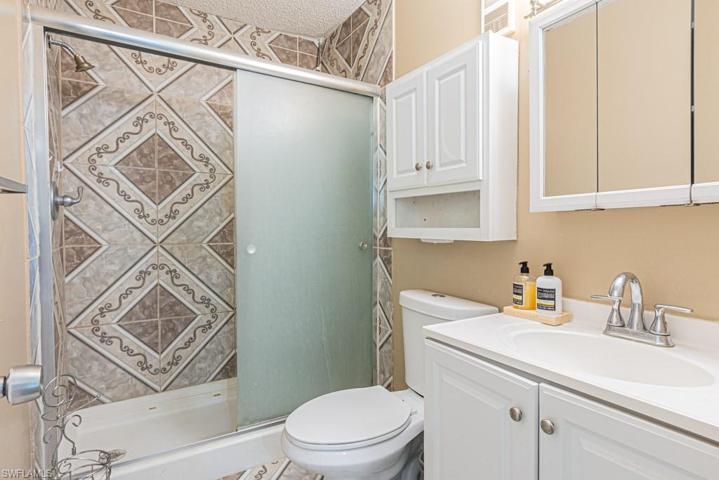 3003  3rd SW ST, Lehigh Acres, FL 33976