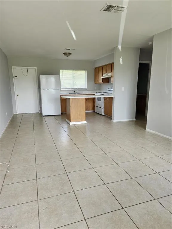 1112 Gordon AVE, Lehigh Acres, FL 33973,224071896