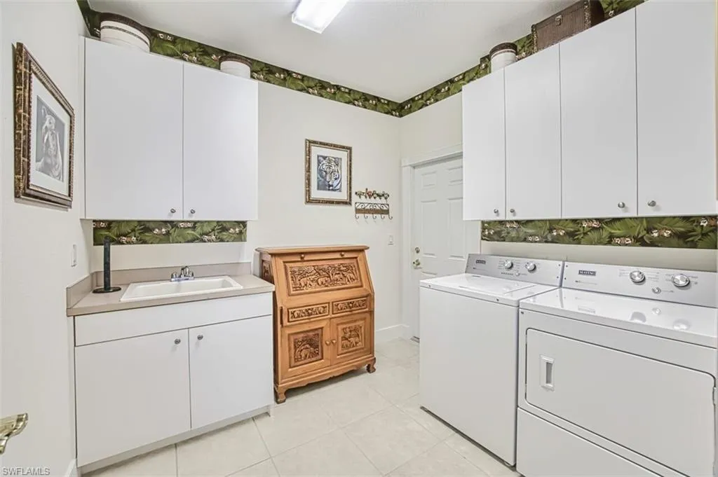 8452 Southwind Bay CIR, Fort Myers, FL 33908,225036594