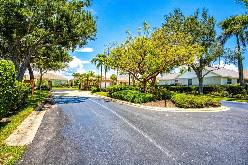 8452 Southwind Bay CIR, Fort Myers, FL 33908,225036594