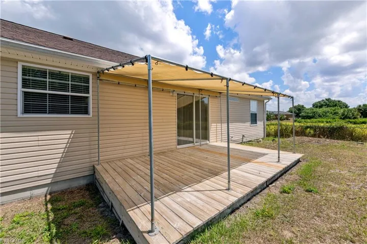 2004  Hercules  RD, Labelle, FL 33935