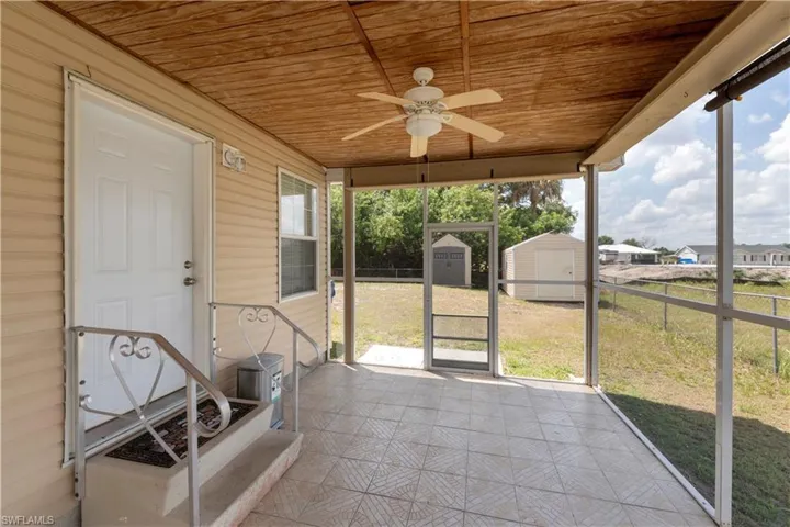 2004  Hercules  RD, Labelle, FL 33935