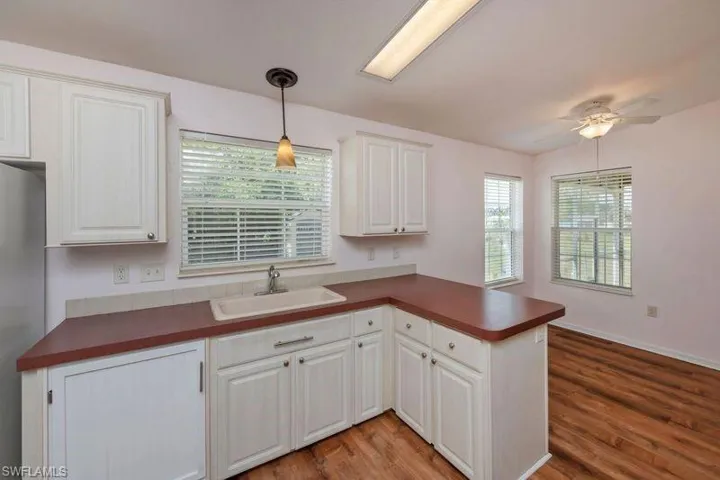 2004  Hercules  RD, Labelle, FL 33935