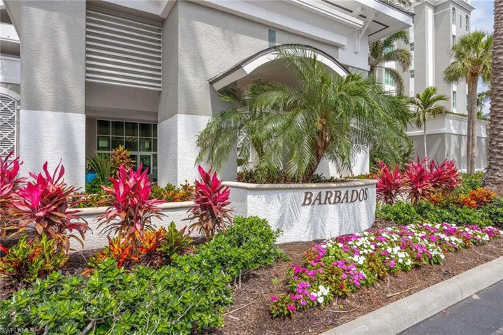 315  Dunes  BLVD, Naples, FL 34110