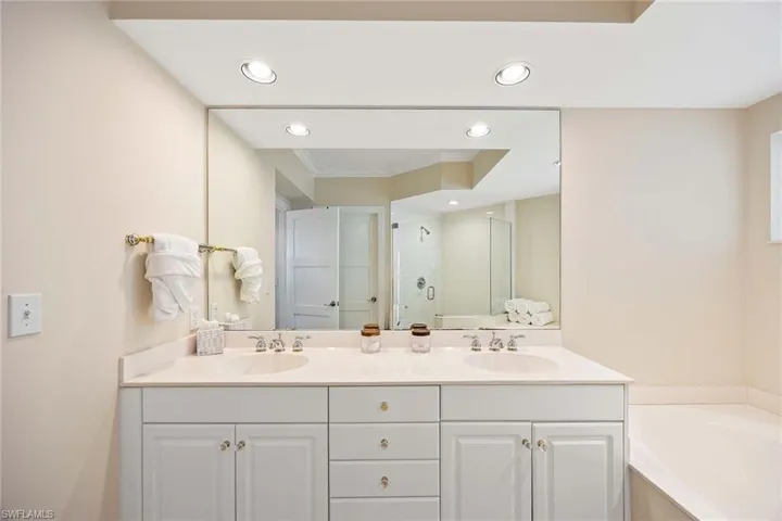 315  Dunes  BLVD, Naples, FL 34110