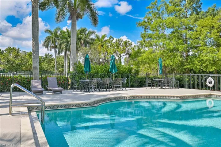 19531 Bowring Park Rd 106, Fort Myers, Florida 33967