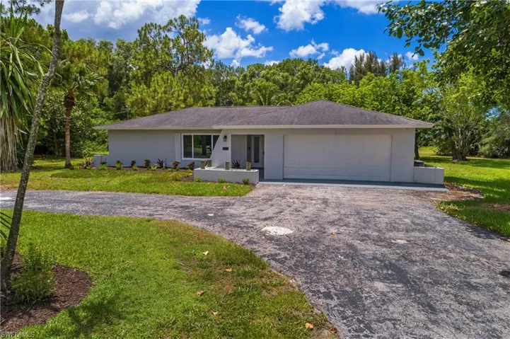 6350 Painted Leaf Ln, Naples, Florida 34116