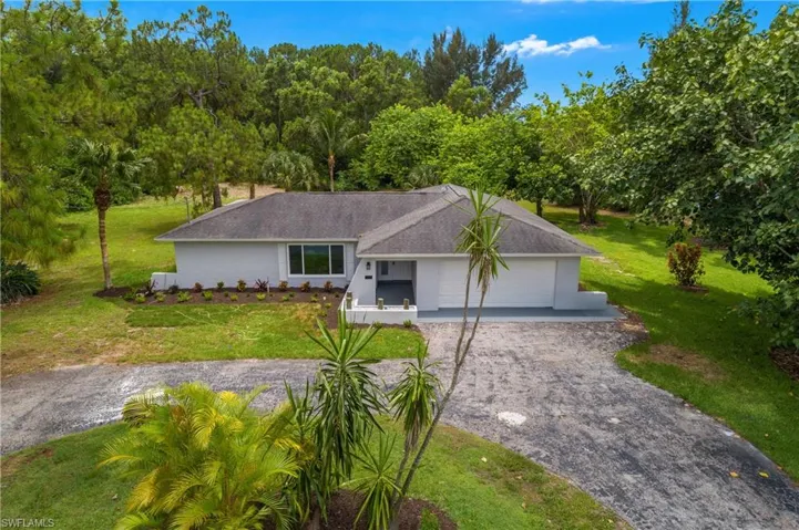 6350 Painted Leaf Ln, Naples, Florida 34116