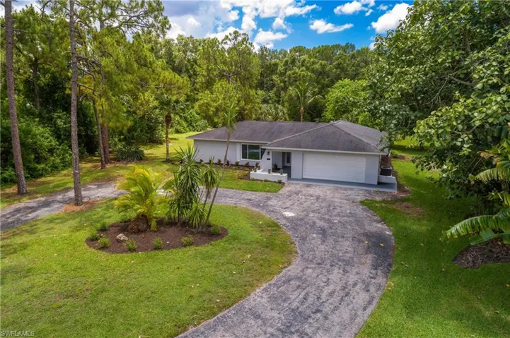 6350 Painted Leaf Ln, Naples, Florida 34116